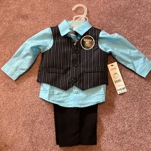 4 piece baby boys suit 3-6 months